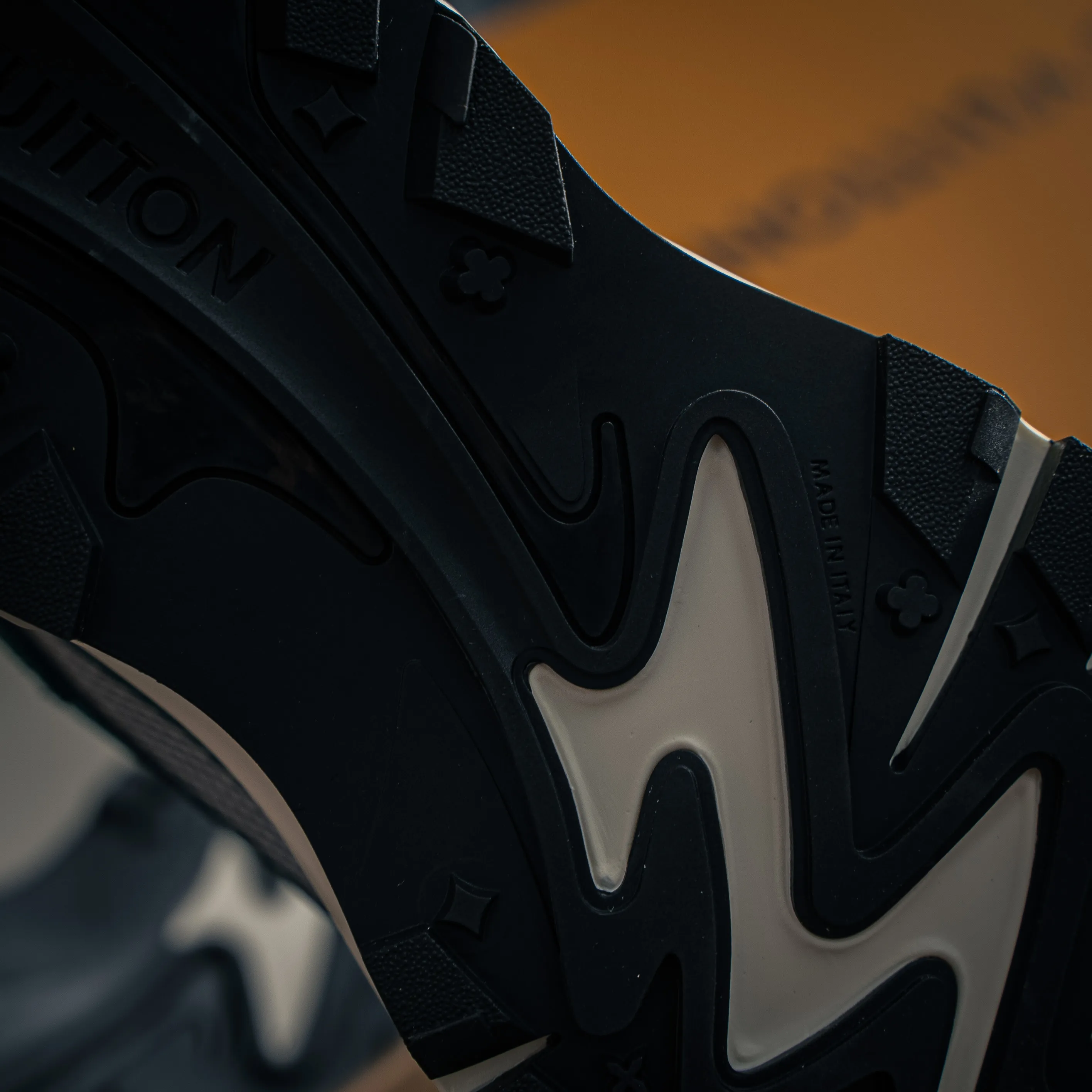 # Lv Tatic Runner Tatic Runner Series Platform Sole Chunky Sneakers， Retro Shoes ， 。Shoes ， "VUITTON